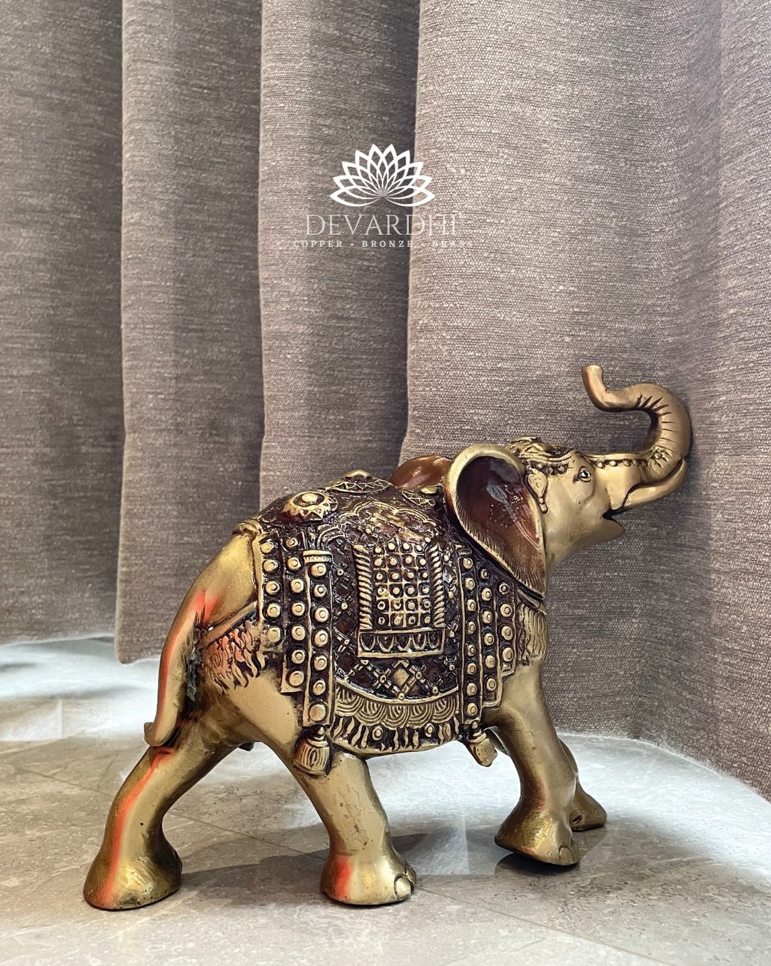 Anilveg - Brass Elephant Statue