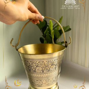Vaaree - Brass Designer Bucket